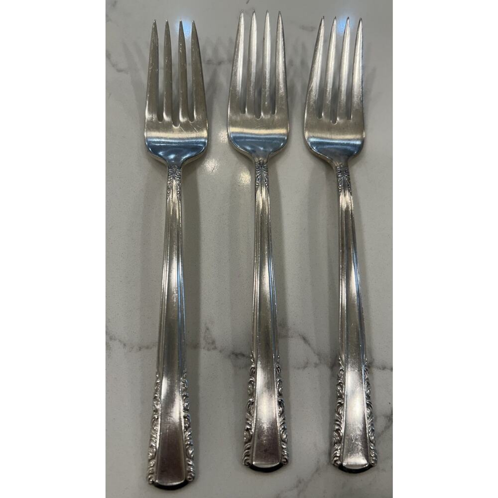 Vtg Set Of 3 Holmes & Edwards May Queen Salad Forks 6.5” Silverplate‎ Inlaid IS